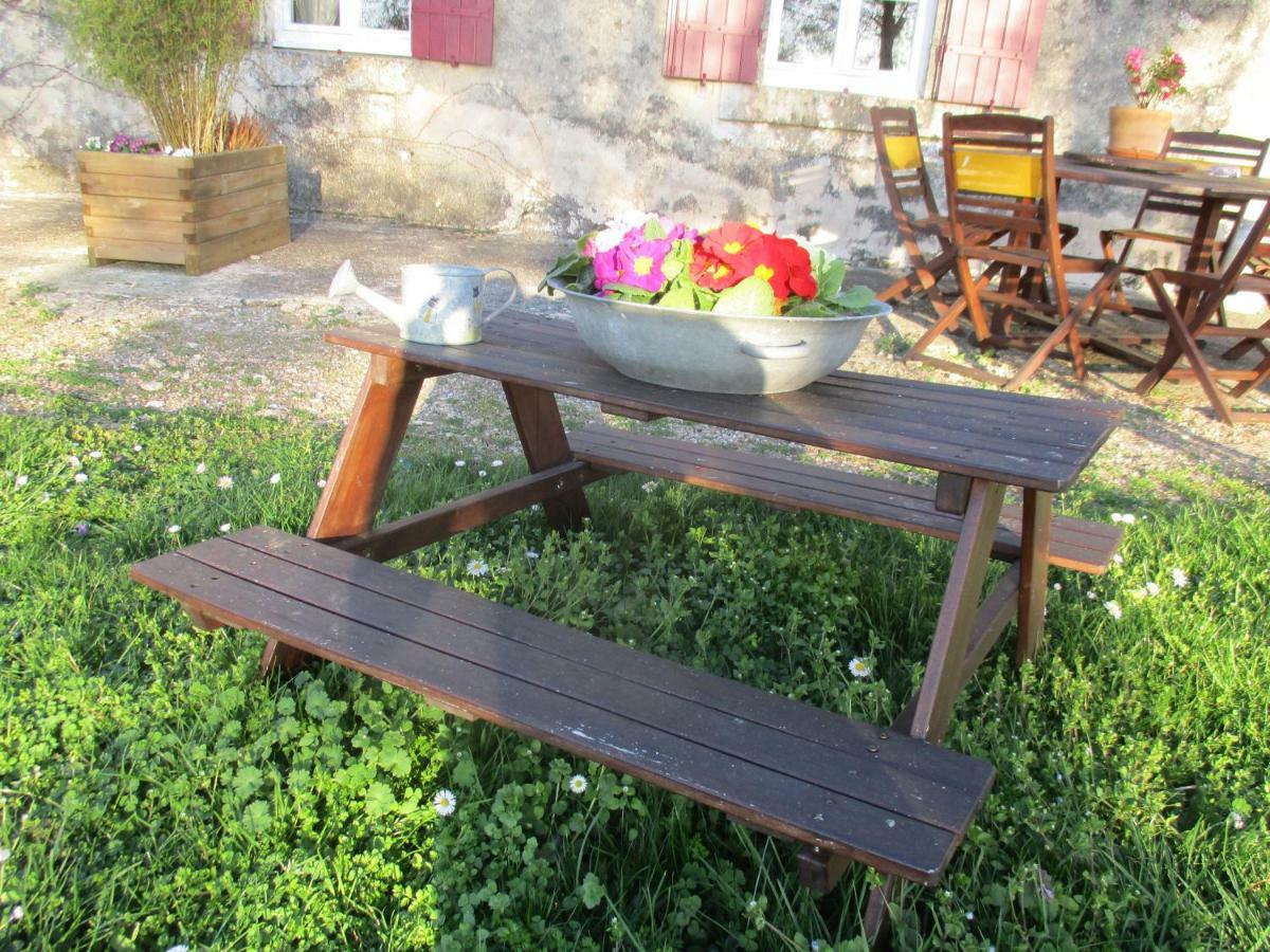 Logis De Bois Roche Villa Saint-Bonnet-sur-Gironde Kültér fotó
